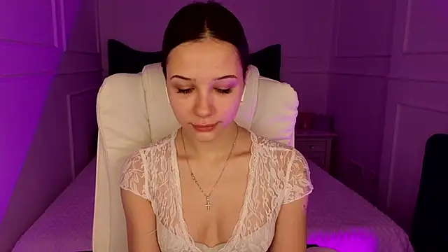 baby brunettee  online show from 03-23-26, 08:07