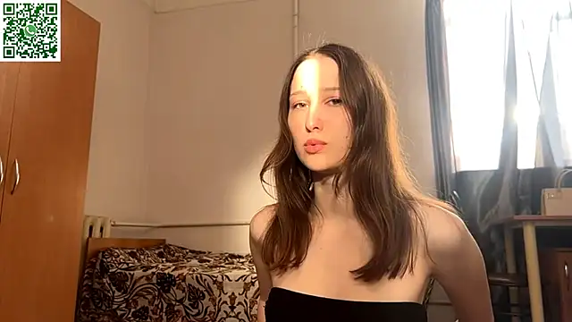 Snapshot of VickieKush chatting on 05-09-26, 03:06 VickieKush online show from 05-09-26, 03:06