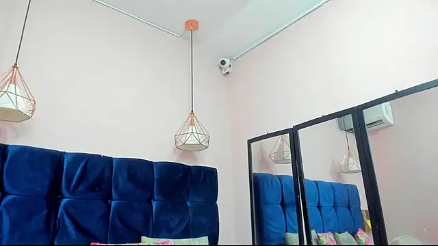 Sexy ebony 1 online show from 04-29-26, 11:47