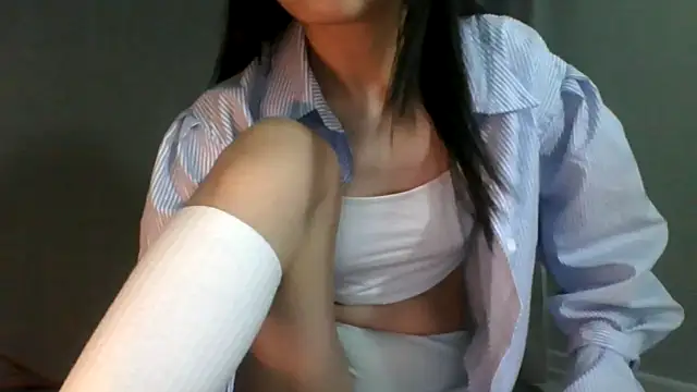 Snapshot of Mei_Fei_Wan chatting on 03-27-26, 04:51 Mei Fei Wan online show from 03-27-26, 04:51