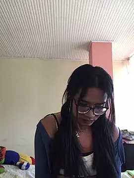 Snapshot of horny_brii chatting on 04-22-26, 06:09 horny brii online show from 04-22-26, 06:09