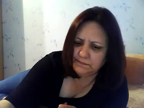 Snapshot of LockyCharm111 chatting on 06-09-26, 06:08 LockyCharm111 online show from 06-09-26, 06:08