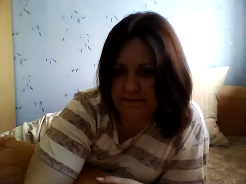 Snapshot of LockyCharm111 chatting on 06-24-26, 04:06 LockyCharm111 online show from 06-24-26, 04:06