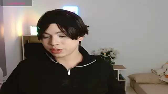 Snapshot of Sam_sammy chatting on 02-19-26, 12:23 Sam sammy online show from 02-19-26, 12:23