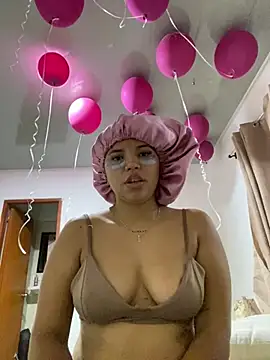 Lucy strong1 online show from 03-31-26, 06:14