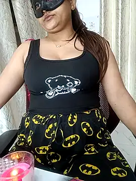 BOLD Ayesha online show from 05-10-26, 08:58