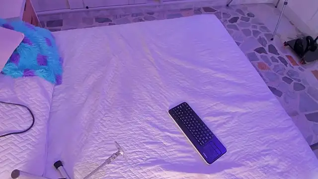 Bunny Blush1 online show from 03-26-26, 07:08