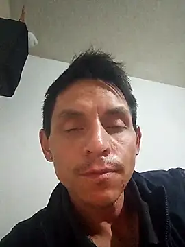 elmexicanito2 online show from 02-10-26, 02:48