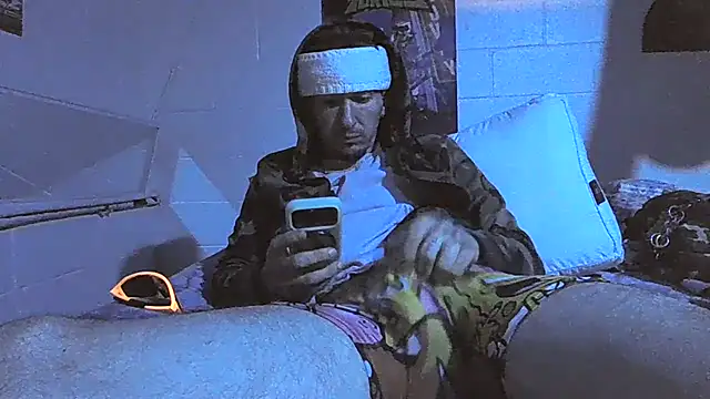 Baby Smurk online show from 03-12-26, 11:22