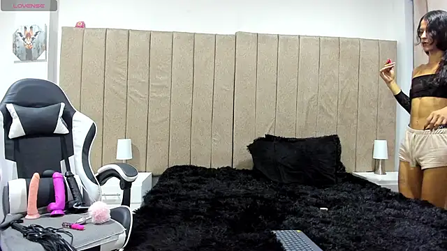 Snapshot of valery_slim18 chatting on 03-04-26, 11:44 valery slim18 online show from 03-04-26, 11:44