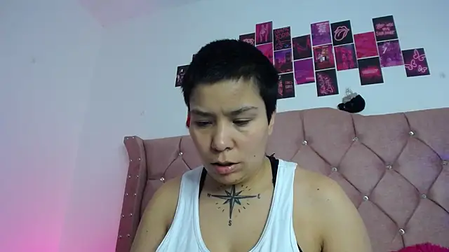 Snapshot of nat_evans8 chatting on 03-05-26, 03:46 nat evans8 online show from 03-05-26, 03:46