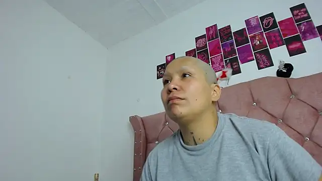 Snapshot of nat_evans8 chatting on 03-10-26, 10:31 nat evans8 online show from 03-10-26, 10:31