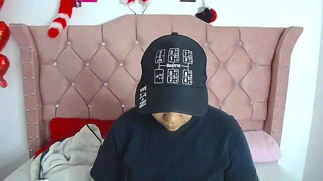 Snapshot of nat_evans8 chatting on 03-22-26, 03:10 nat evans8 online show from 03-22-26, 03:10