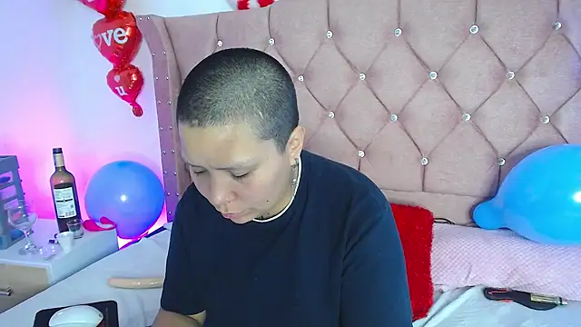 Snapshot of nat_evans8 chatting on 03-24-26, 11:48 nat evans8 online show from 03-24-26, 11:48