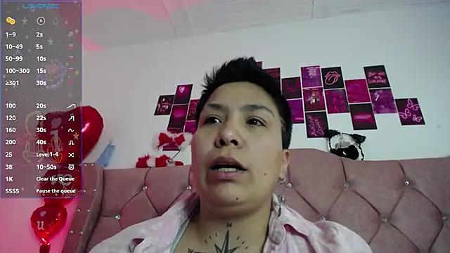 Snapshot of nat_evans8 chatting on 06-15-26, 11:07 nat evans8 online show from 06-15-26, 11:07