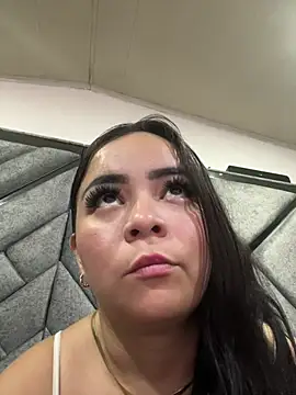 Snapshot of lilithjones222 chatting on 04-07-26, 03:29 lilithjones222 online show from 04-07-26, 03:29