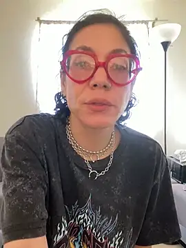 Snapshot of JeanneDuval8888 chatting on 04-08-26, 10:43 JeanneDuval8888 online show from 04-08-26, 10:43