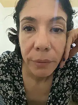 Snapshot of JeanneDuval8888 chatting on 04-25-26, 01:52 JeanneDuval8888 online show from 04-25-26, 01:52