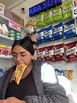 Michell tits online show from 02-10-26, 12:53