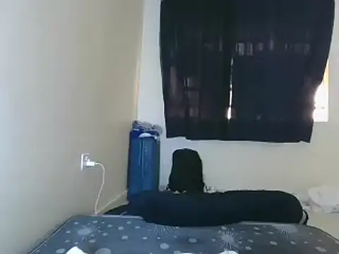 Snapshot of andile1523 chatting on 03-16-26, 05:44 andile1523 online show from 03-16-26, 05:44