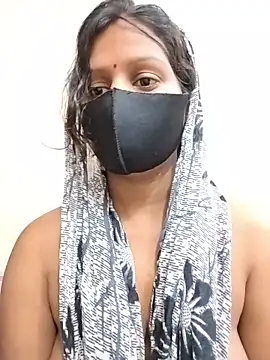ankita077 online show from 05-05-26, 12:51