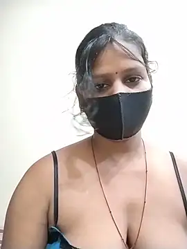 ankita077 online show from 06-17-26, 12:35