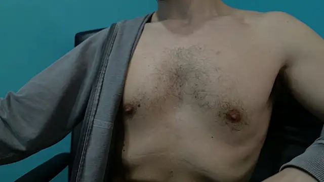 Snapshot of Luchash chatting on 05-10-26, 10:53 Luchash online show from 05-10-26, 10:53