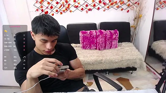 Snapshot of IanWest_ chatting on 03-19-26, 11:58 IanWest online show from 03-19-26, 11:58