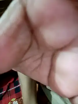 Snapshot of Hot-mohine chatting on 04-05-26, 05:10 Hot-mohine online show from 04-05-26, 05:10