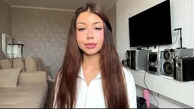 You Club Winx online show from 05-03-26, 07:25