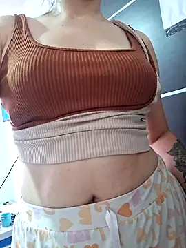 Snapshot of DeepTempt chatting on 02-12-26, 02:12 DeepTempt online show from 02-12-26, 02:12