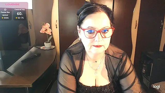 exiMIlf online show from 05-03-26, 11:05