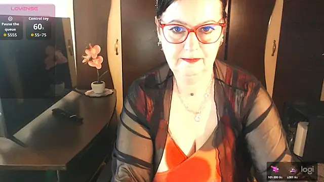 exiMIlf online show from 05-13-26, 11:29