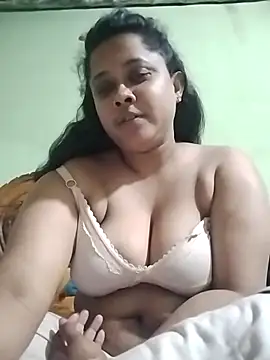 Dasigirl9733 online show from 02-10-26, 06:12