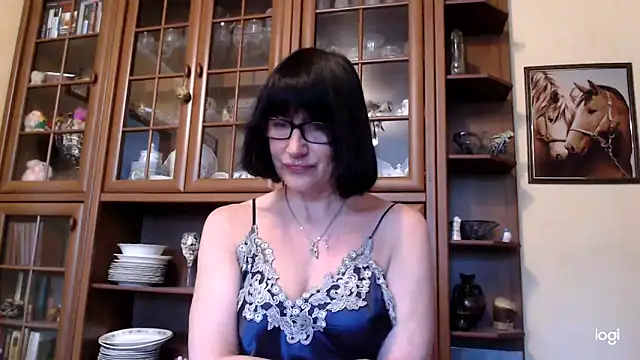 Snapshot of Vlastelina chatting on 04-29-26, 02:10 Vlastelina online show from 04-29-26, 02:10