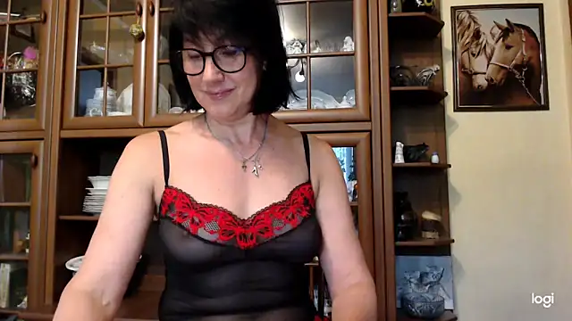 Snapshot of Vlastelina chatting on 05-20-26, 02:56 Vlastelina online show from 05-20-26, 02:56