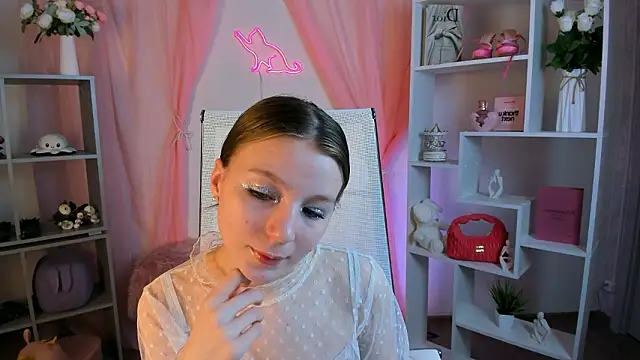 Snapshot of ElliFrankenweenie chatting on 03-07-26, 06:21 ElliFrankenweenie online show from 03-07-26, 06:21