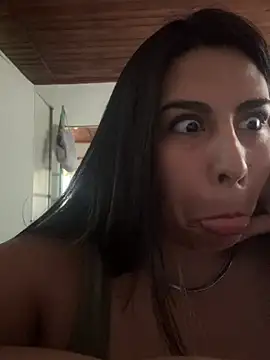 MxxxA online show from 02-10-26, 06:34