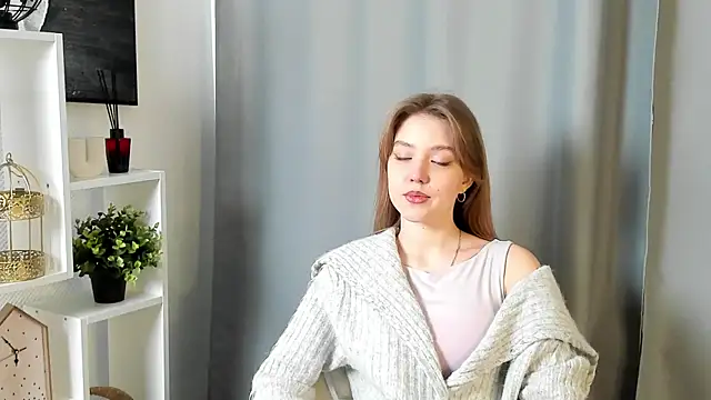 FrediaHamff online show from 02-11-26, 08:19