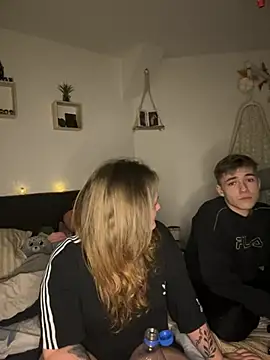 Maryjane-Spidermann online show from 02-16-26, 07:43