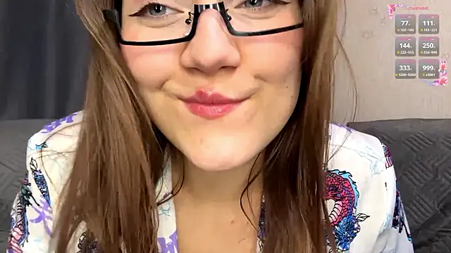 Snapshot of BunnyFleur chatting on 03-19-26, 05:06 BunnyFleur online show from 03-19-26, 05:06