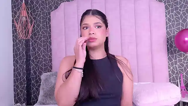 Hana Stone online show from 03-07-26, 11:24