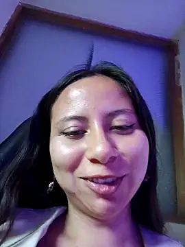 Snapshot of Mei_hells chatting on 03-06-26, 02:30 Mei hells online show from 03-06-26, 02:30