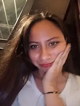 Snapshot of Mei_hells chatting on 03-10-26, 12:15 Mei hells online show from 03-10-26, 12:15