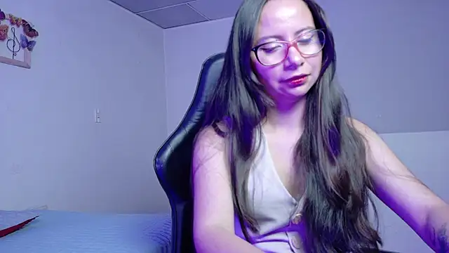 Snapshot of Mei_hells chatting on 04-01-26, 01:17 Mei hells online show from 04-01-26, 01:17