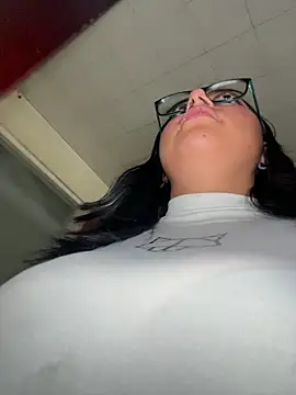 Snapshot of Lismar_fire chatting on 03-27-26, 03:12 Lismar fire online show from 03-27-26, 03:12