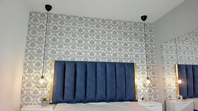 Snapshot of Kendra-Rousee chatting on 03-26-26, 09:20 Kendra-Rousee online show from 03-26-26, 09:20