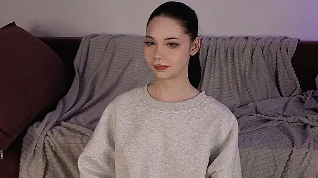 yasumiu online show from 02-11-26, 10:20