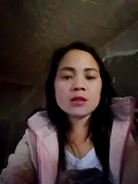 Snapshot of molly-xx chatting on 03-05-26, 06:31 molly-xx online show from 03-05-26, 06:31