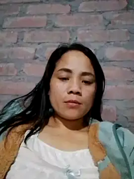 Snapshot of molly-xx chatting on 03-23-26, 01:37 molly-xx online show from 03-23-26, 01:37